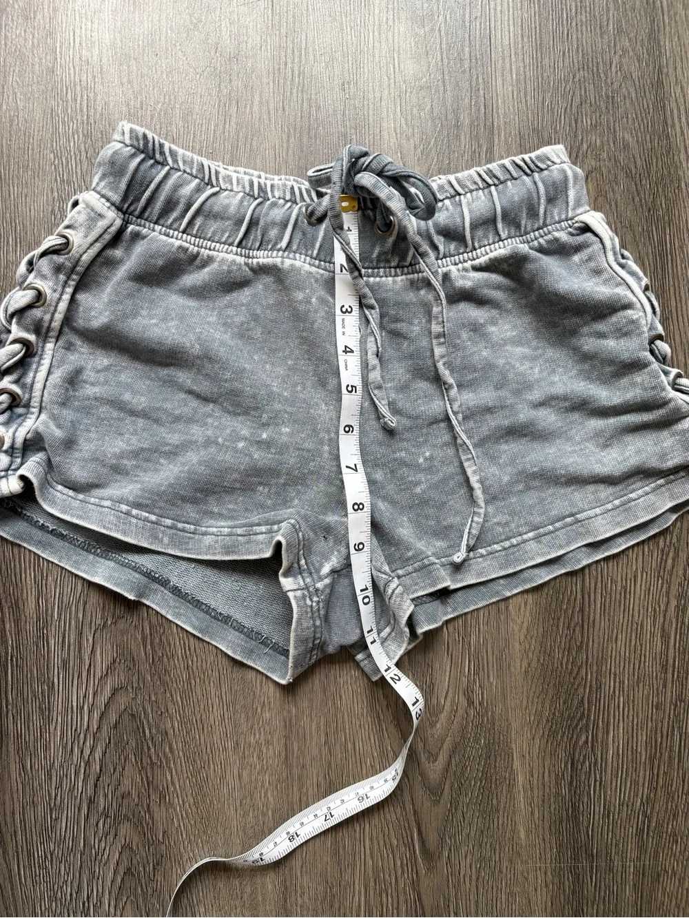Gray Washed Mid-Rise Lace-Up Micro Shorts | XS